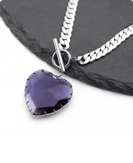 Red Heart Pendant Necklace Choker - Image 11