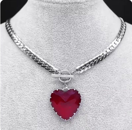 Red Heart Pendant Necklace Choker - Image 9